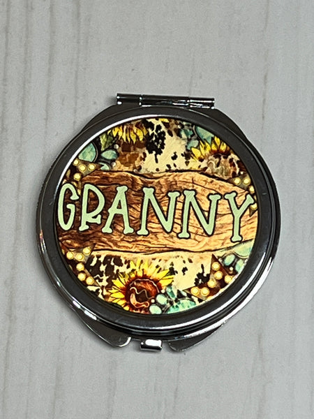 Gold and Silver Granny country design compact mirror