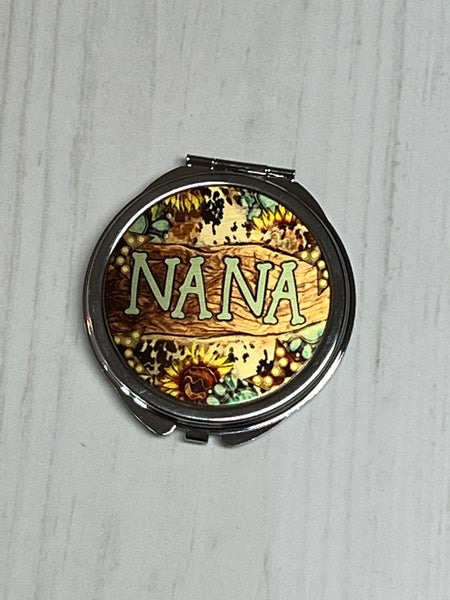 Gold and Silver Nana country design compact mirror